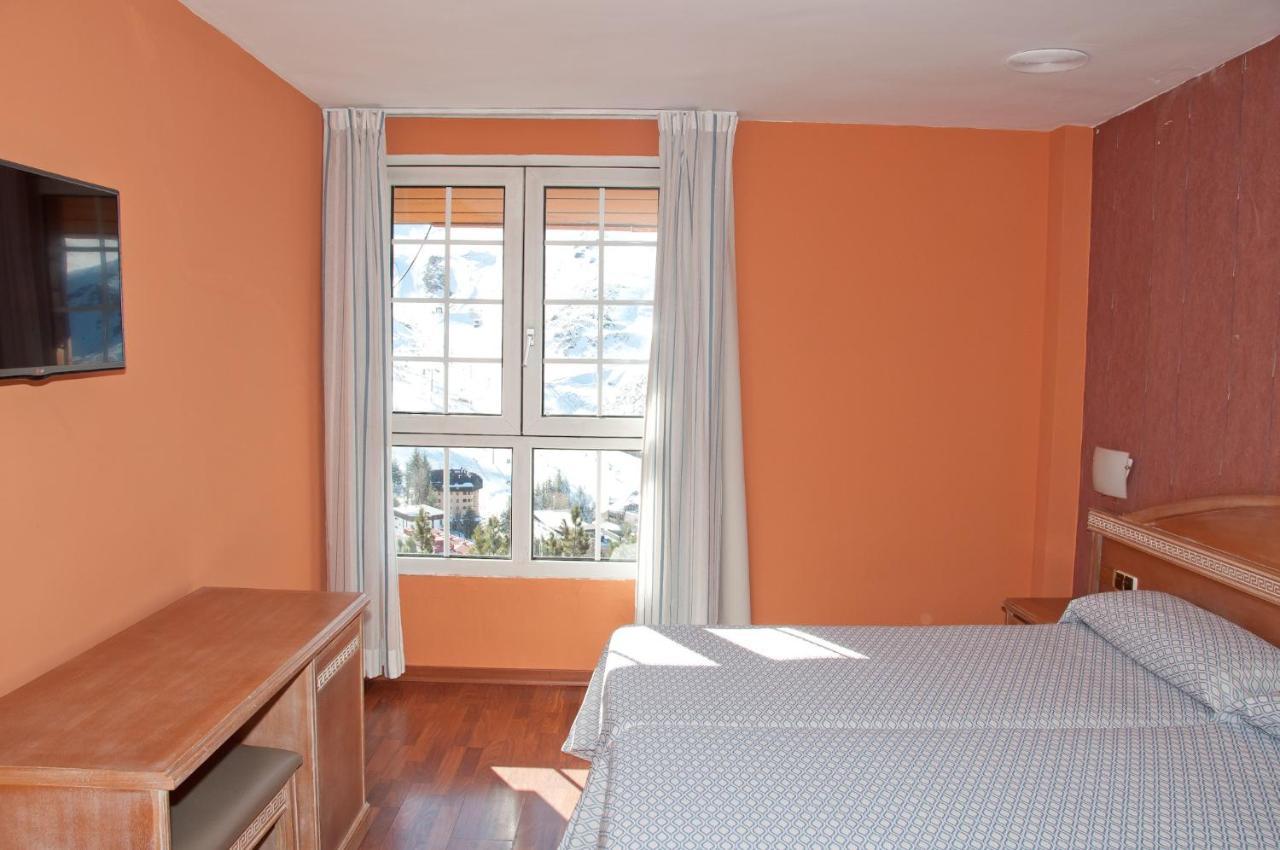 Hotel Reino Nevado Σιέρρα Νεβάδα Εξωτερικό φωτογραφία