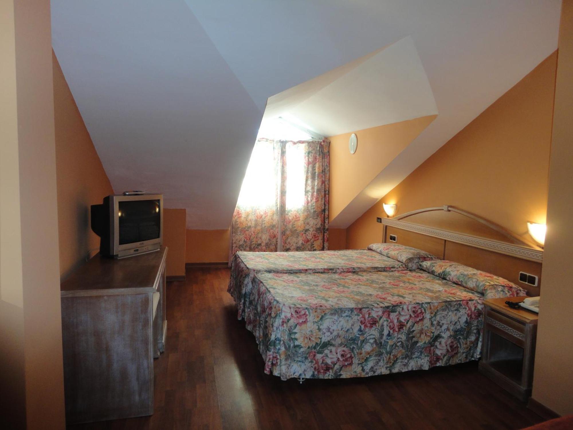 Hotel Reino Nevado Σιέρρα Νεβάδα Εξωτερικό φωτογραφία
