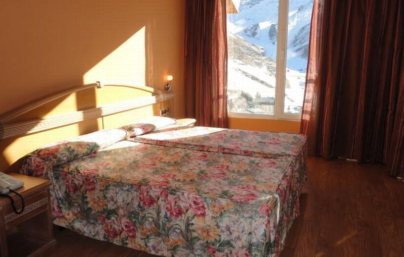 Hotel Reino Nevado Σιέρρα Νεβάδα Εξωτερικό φωτογραφία